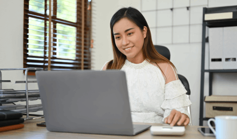 Client benefiting from court ready legal translations in New York, ensuring compliance with judicial filing requirements.