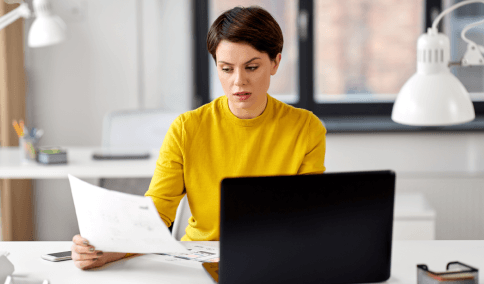A client compares an English purchase contract to Russian text, using Russian Translation Services in New York City.