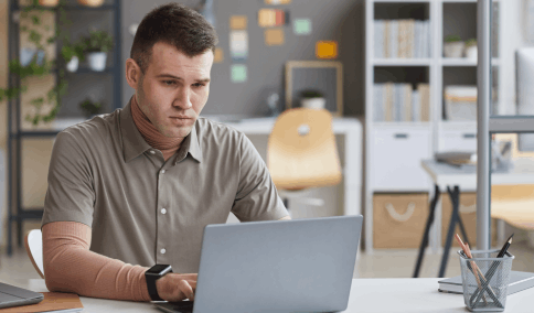 Client utilizing Chinese to English translation services for expanding their real estate business in New York City.